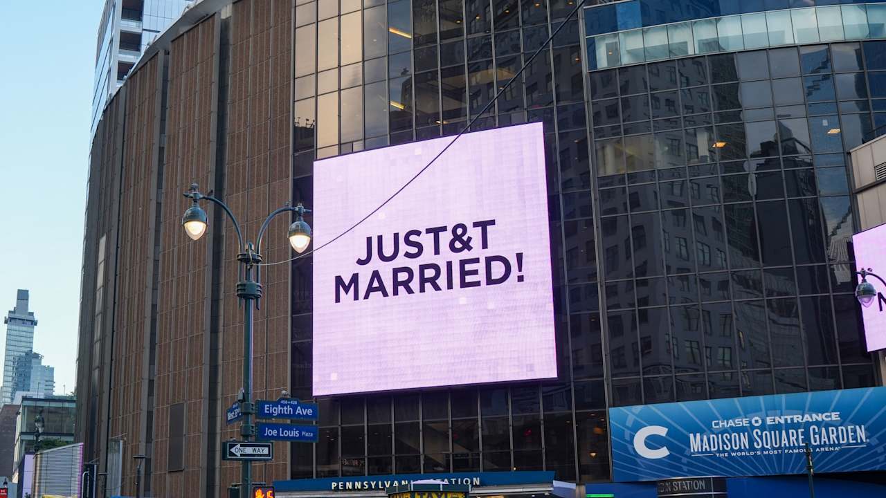 News & Notes from Around the NFL: Wedding season isn't just for Travis ...