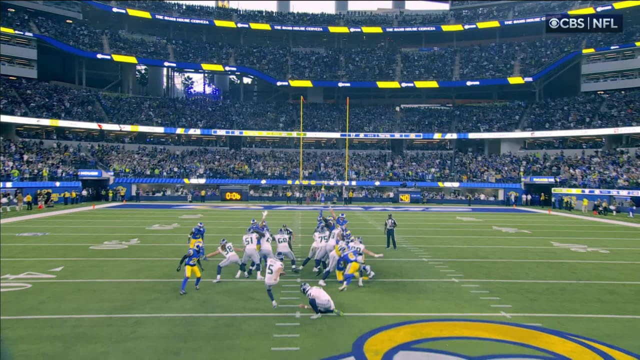 Seattle Seahawks kicker Jason Myers' 55-yard FG sails wide right as ...