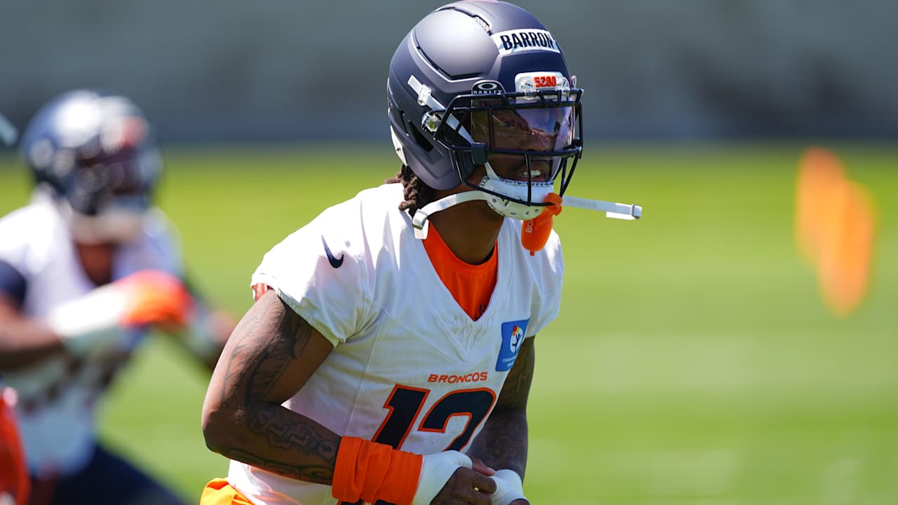 Broncos first-round CB Jahdae Barron agrees to rookie contract; Bengals' Shemar Stewart only remaining opening-round pick unsigned