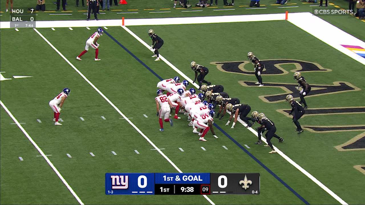 New York Giants quarterback Jaxson Dart finds Theo Johnson for first ...