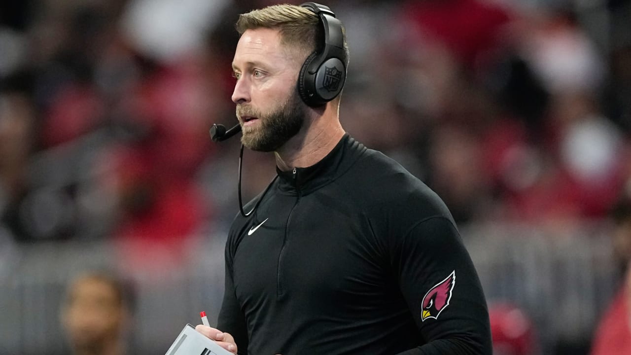 Kliff Kingsbury withdraws from Raiders OC consideration after contract talks break down