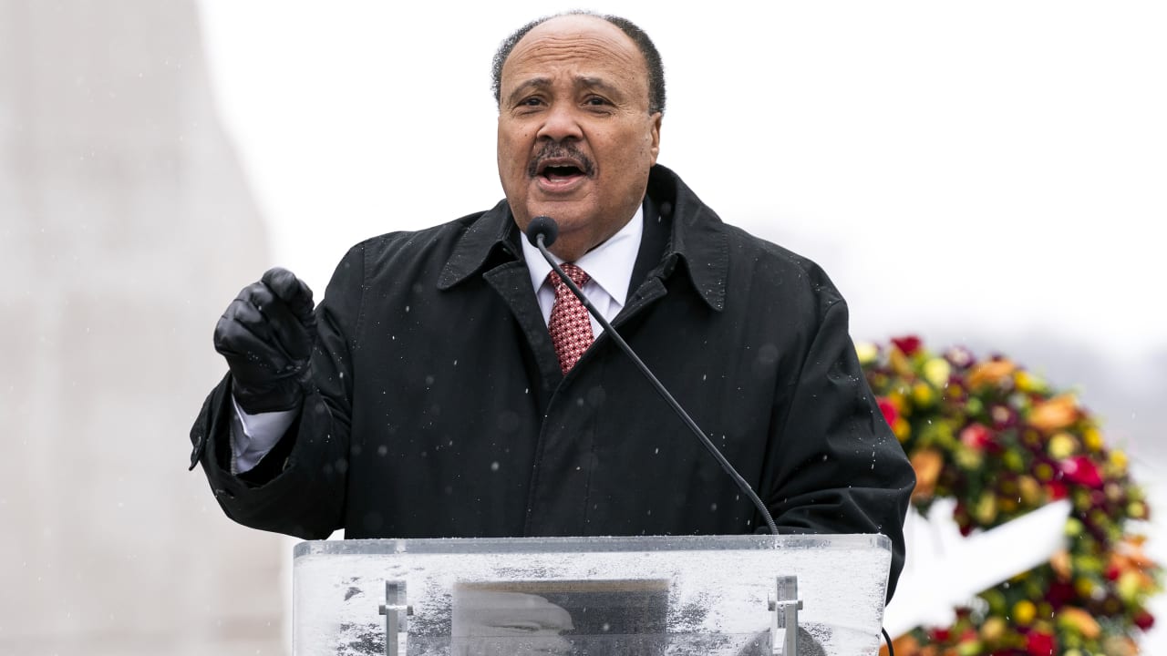 MLK family members to serve as honorary team captains at Eagles