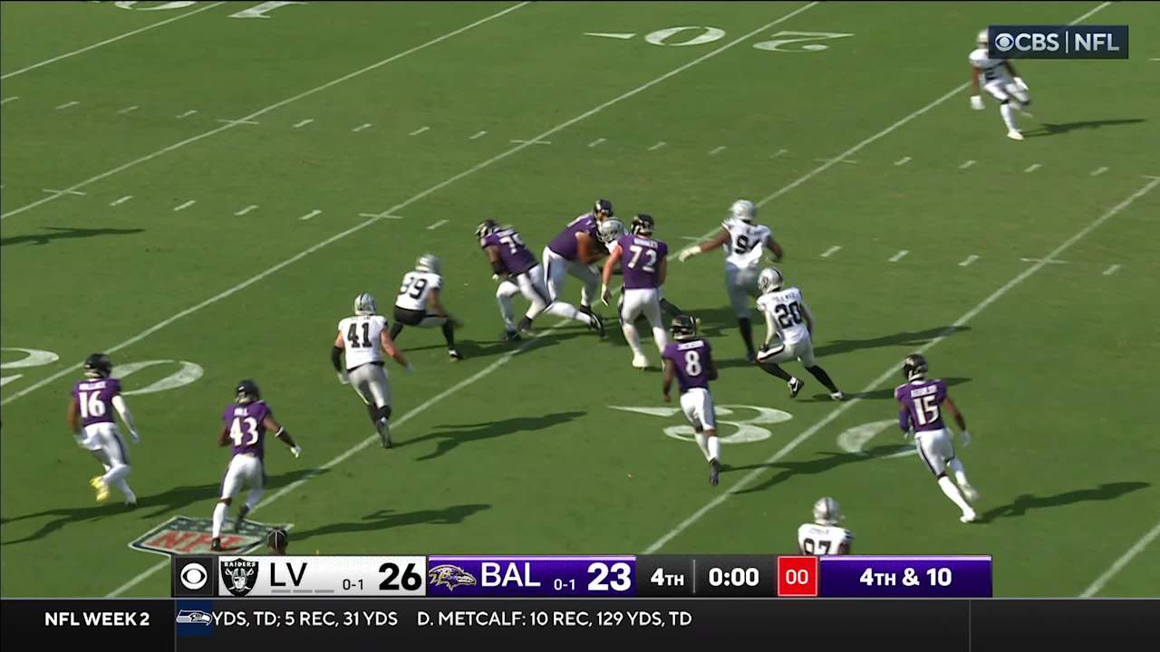 Chaos ensues on final play of Raiders-Ravens