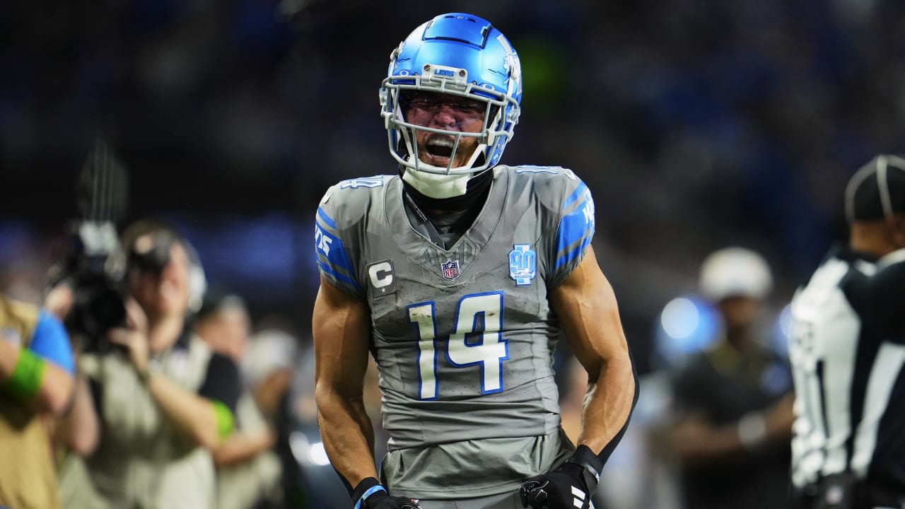 Lions WR Amon-Ra St. Brown agrees to four-year, $120 million extension