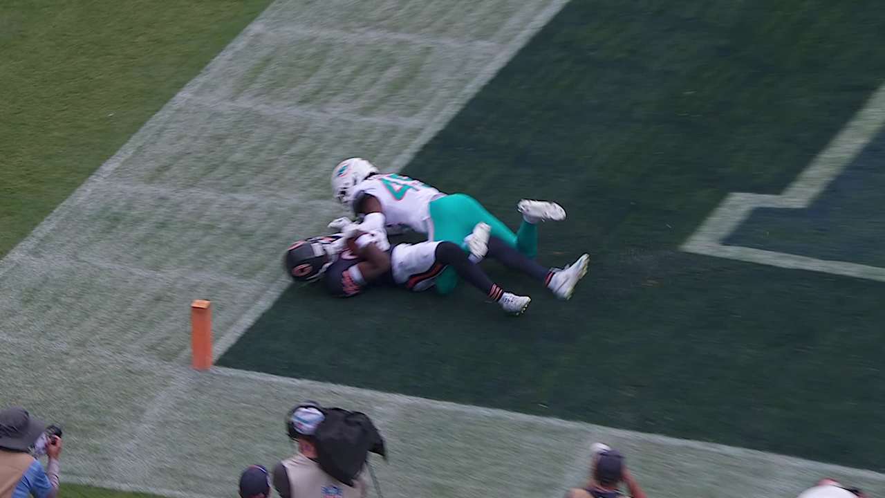 Chicago Bears' quarterback Case Keenum's 15-yard dime to wide receiver ...