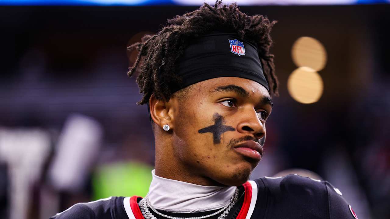 NFL news roundup: Texans WR Tank Dell 'in a really good spot' with knee ...