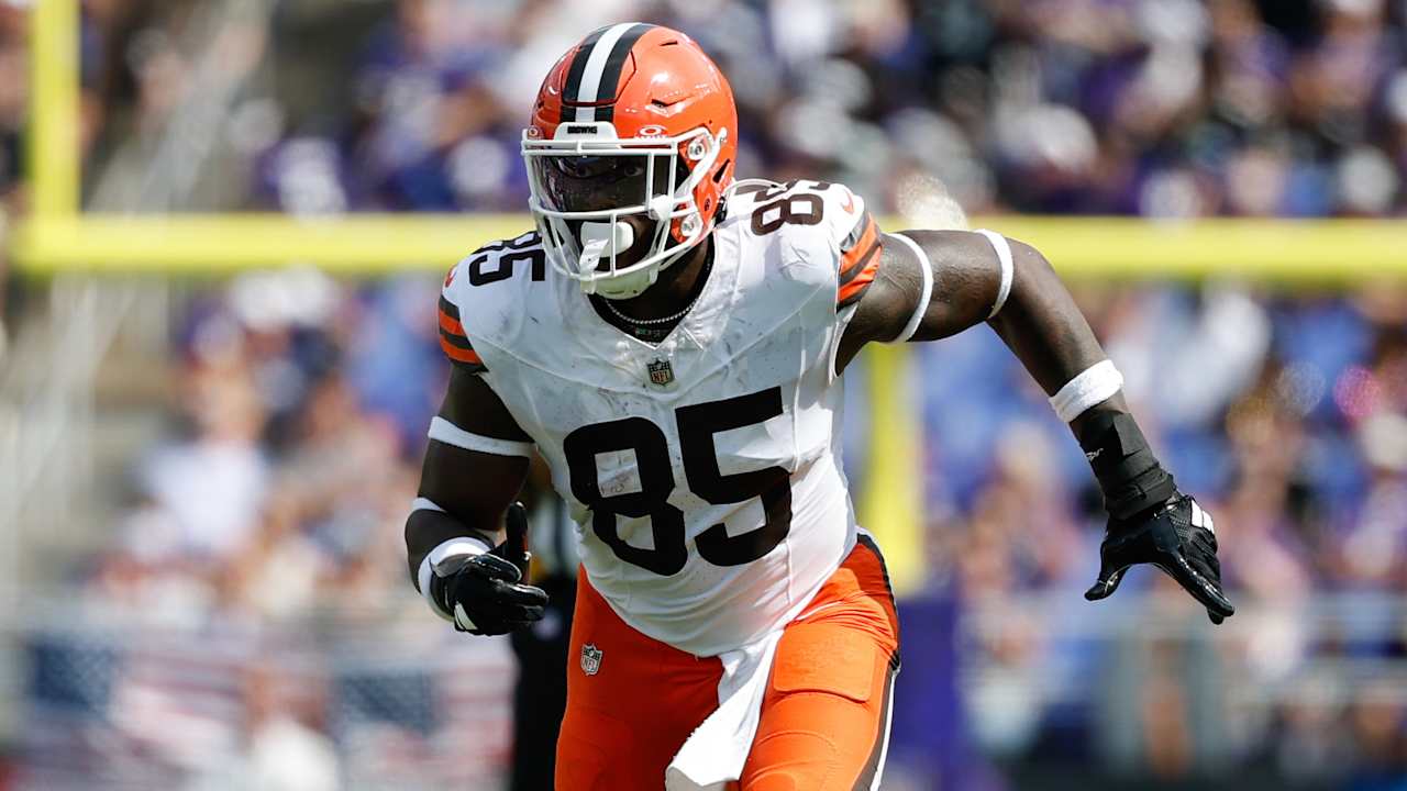 David Njoku believes Chargers offense 'can be destructive': 'We got the tools, we got the keys, we got the players to do it all'