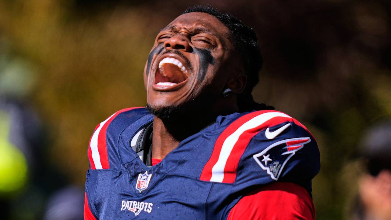 Patriots WR A.J. Brown admits his ankle is not fully healthy after IR stint: 'I'm pushing through'
