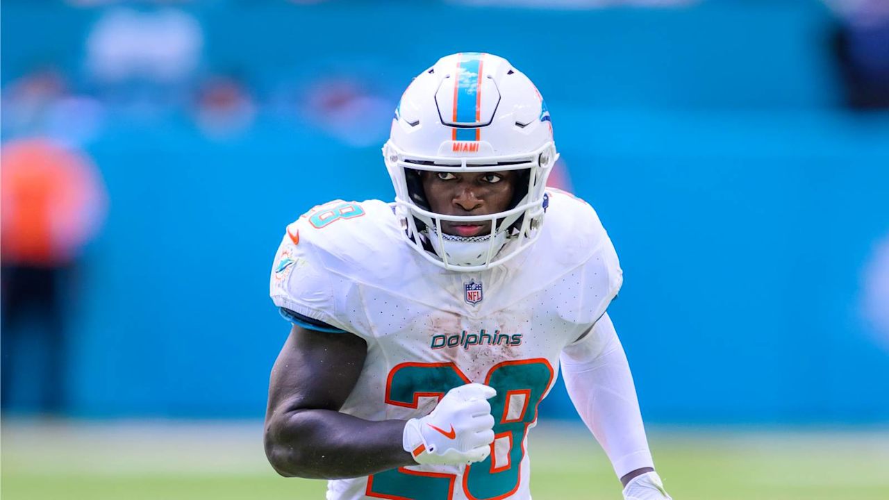 Dolphins RB De’Von Achane (ankle) in action against Bills on Thursday night