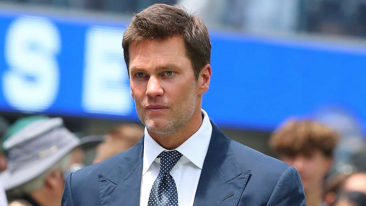 Tom Brady is about to buy part of the Las Vegas Raiders and begins his career as a sports reporter