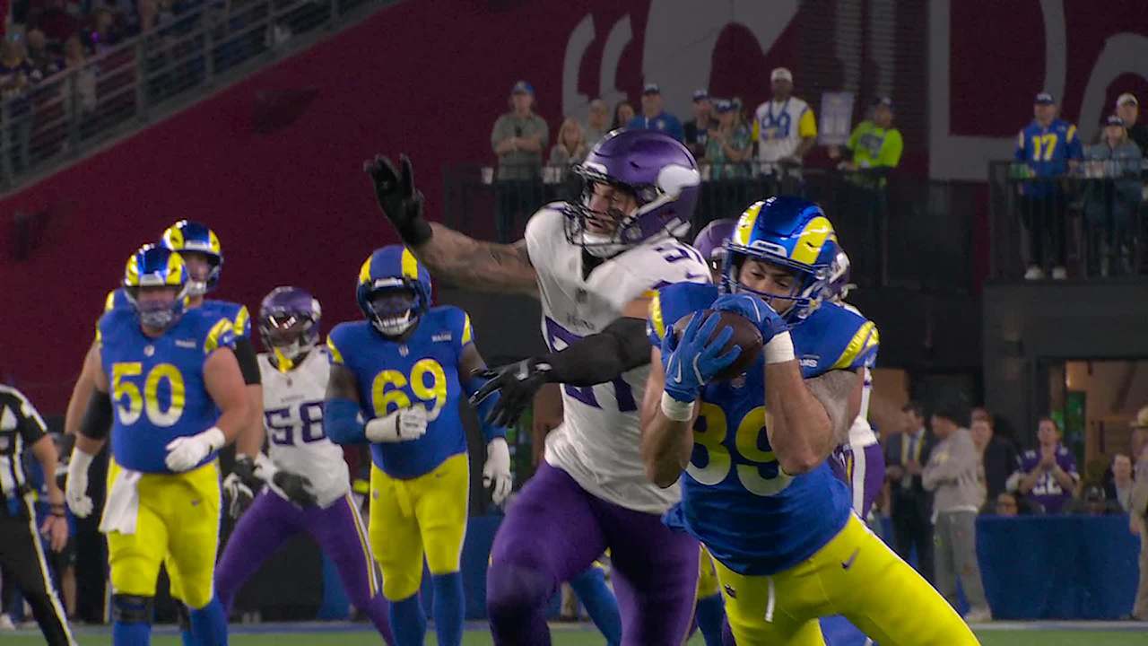 Los Angeles Rams quarterback Matthew Stafford's 23-yard dime to diving ...