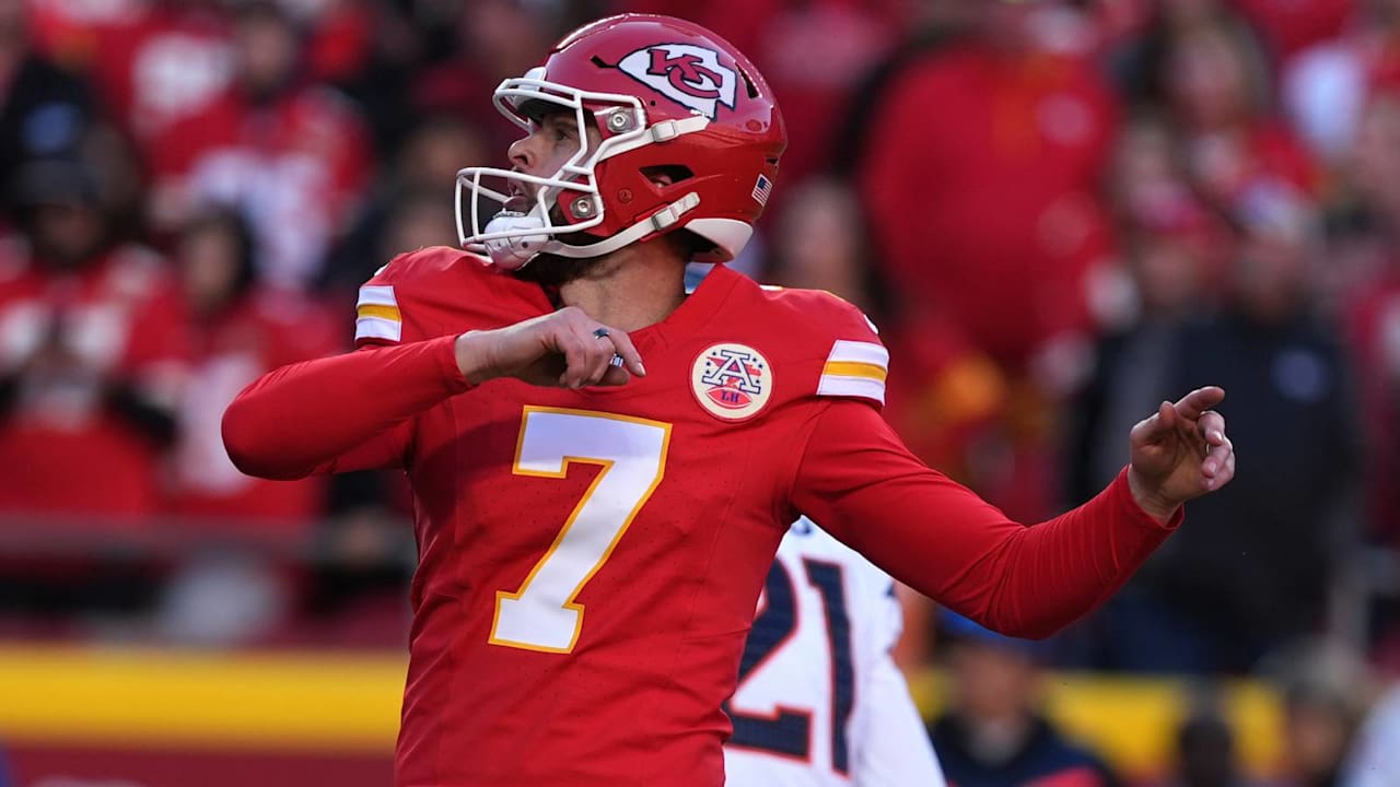 Chiefs kicker Harrison Butker (left knee) activated from injured reserve, to play vs. Browns