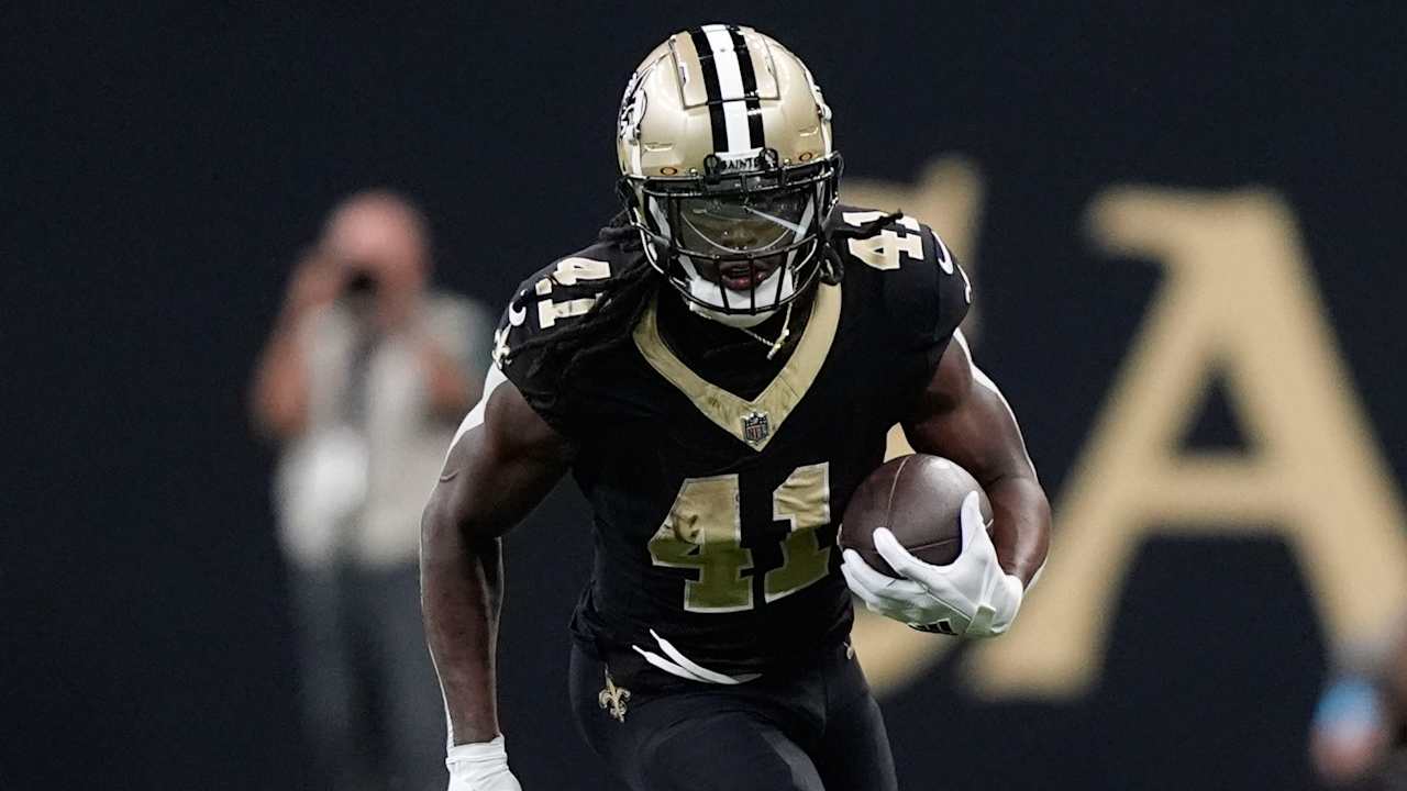 Saints RB Alvin Kamara (hip/ribs) and WR Chris Olave (hamstring) are both expected to play against the Falcons