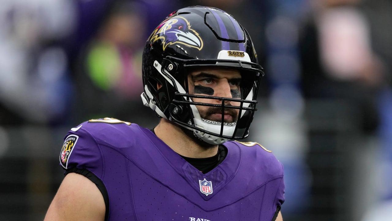 Ravens TE Mark Andrews lends assistance during inflight medical emergency  NFLcom