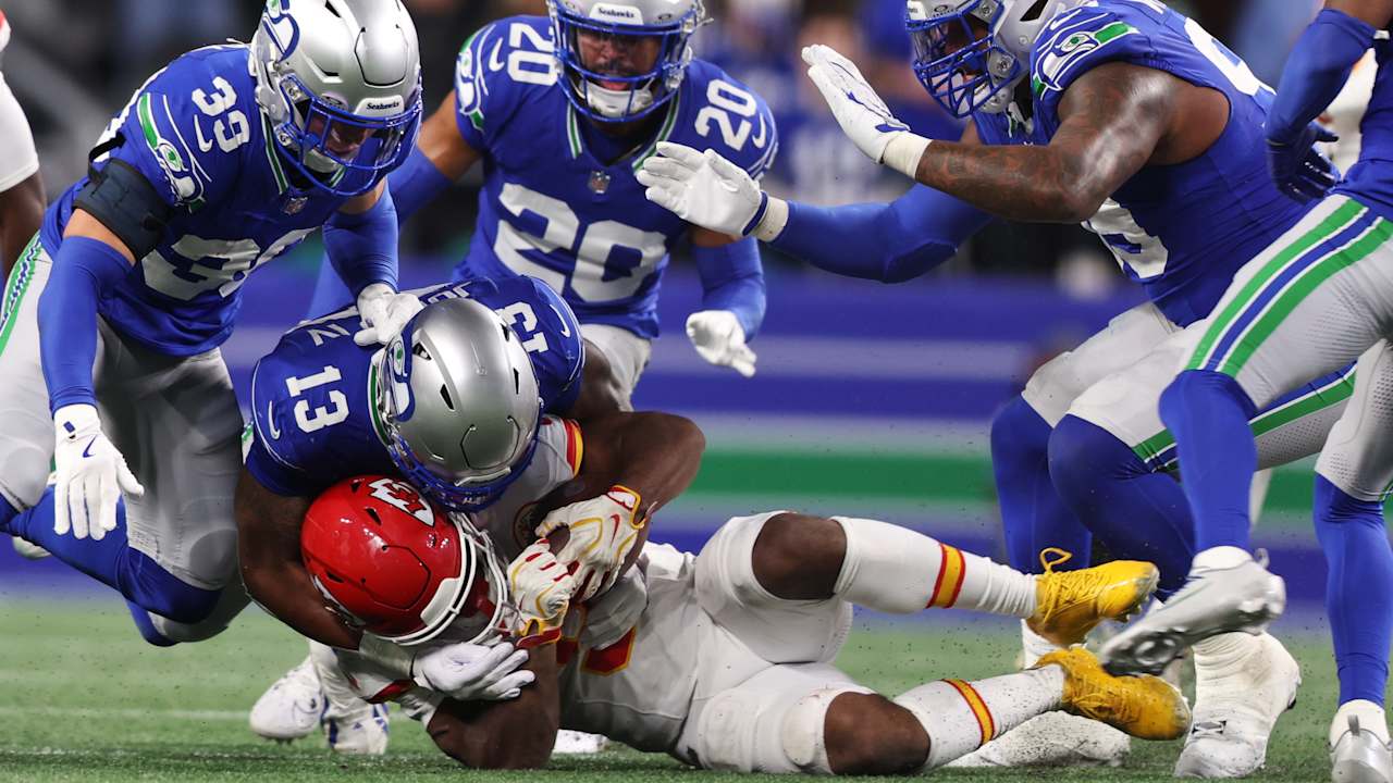 Seahawks 'put on a clinic' shutting down Kenneth Walker III, Patrick ...