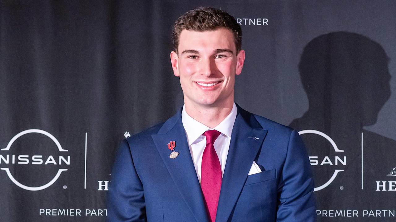 Indiana QB Fernando Mendoza wins 2025 Heisman Trophy  NFLcom