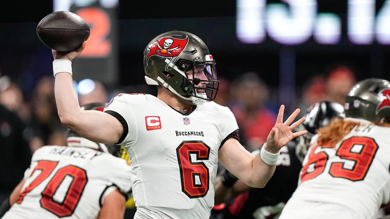 NFL QB Index, Week 15: Baker Mayfield, Justin Fields rising; Jalen ...