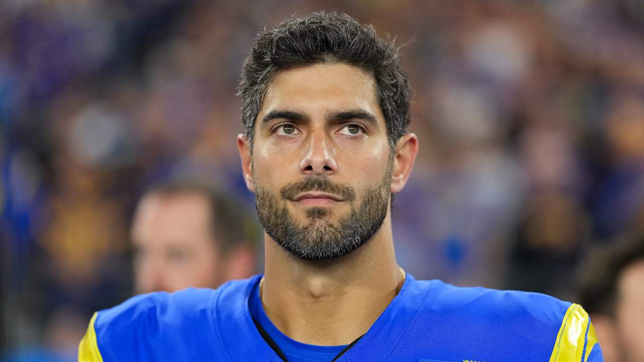 Rams re-sign veteran QB Jimmy Garoppolo to back up Matthew Stafford