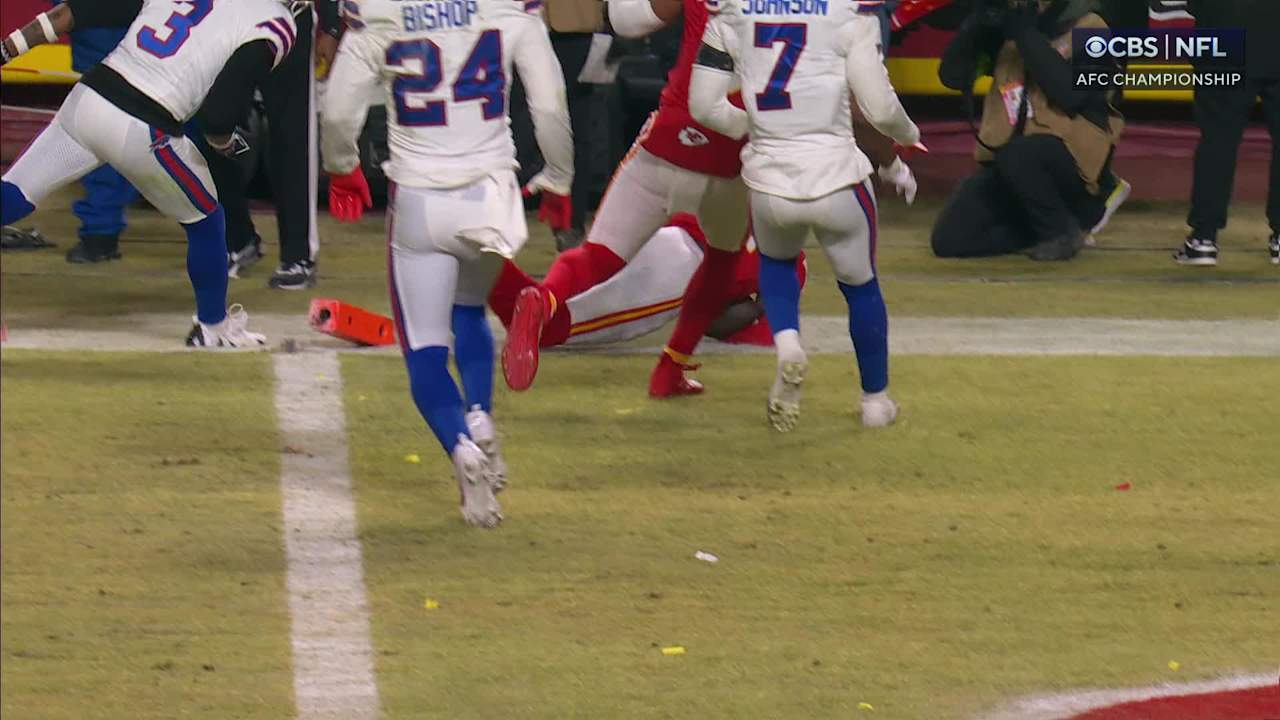 Xavier Worthy's pylon-reach TD restores Chiefs' lead vs. Bills in AFC title game