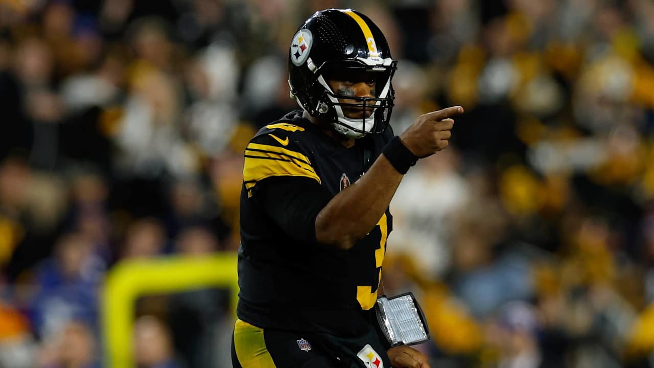 Russell Wilson felt more “fluid” in the Steelers’ second start, the win over the Giants