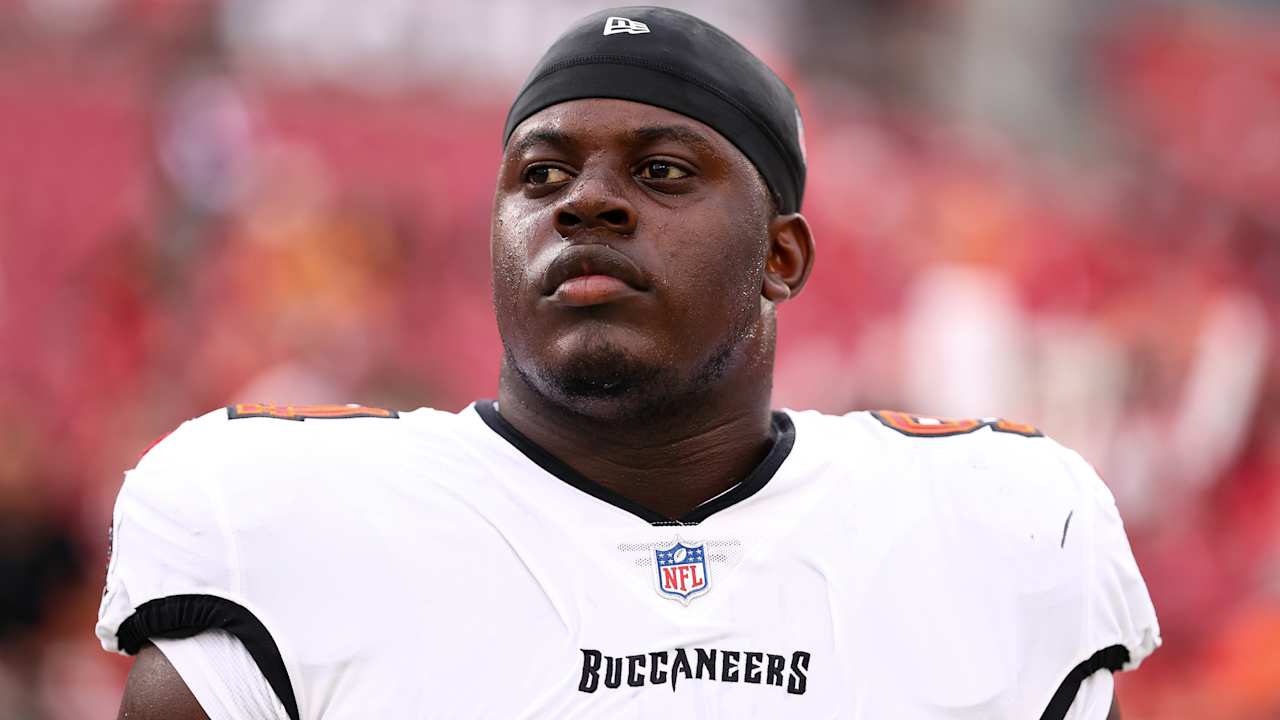 Calijah Kancey suffered torn pectoral muscle in win over Texans; Bucs DT to miss rest of 2025 season