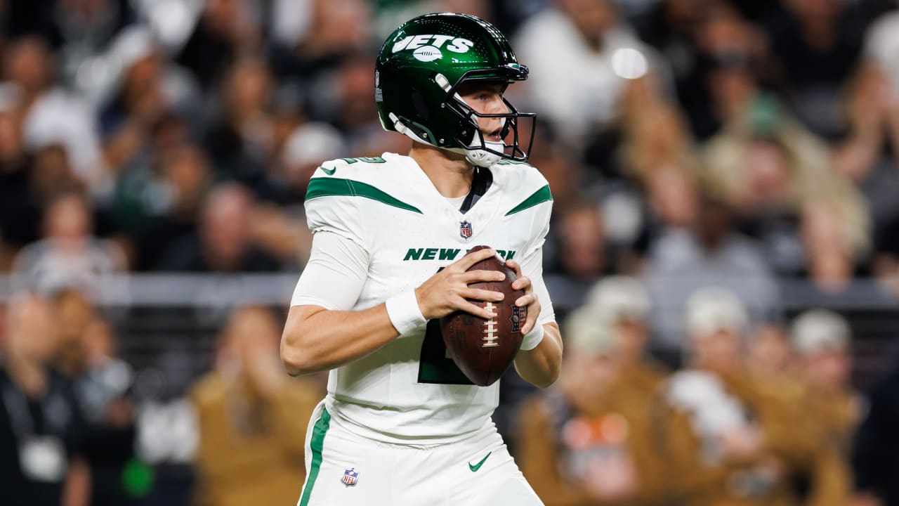 Jets trade QB Zach Wilson to Broncos in exchange for late-round pick swap - NFL.com