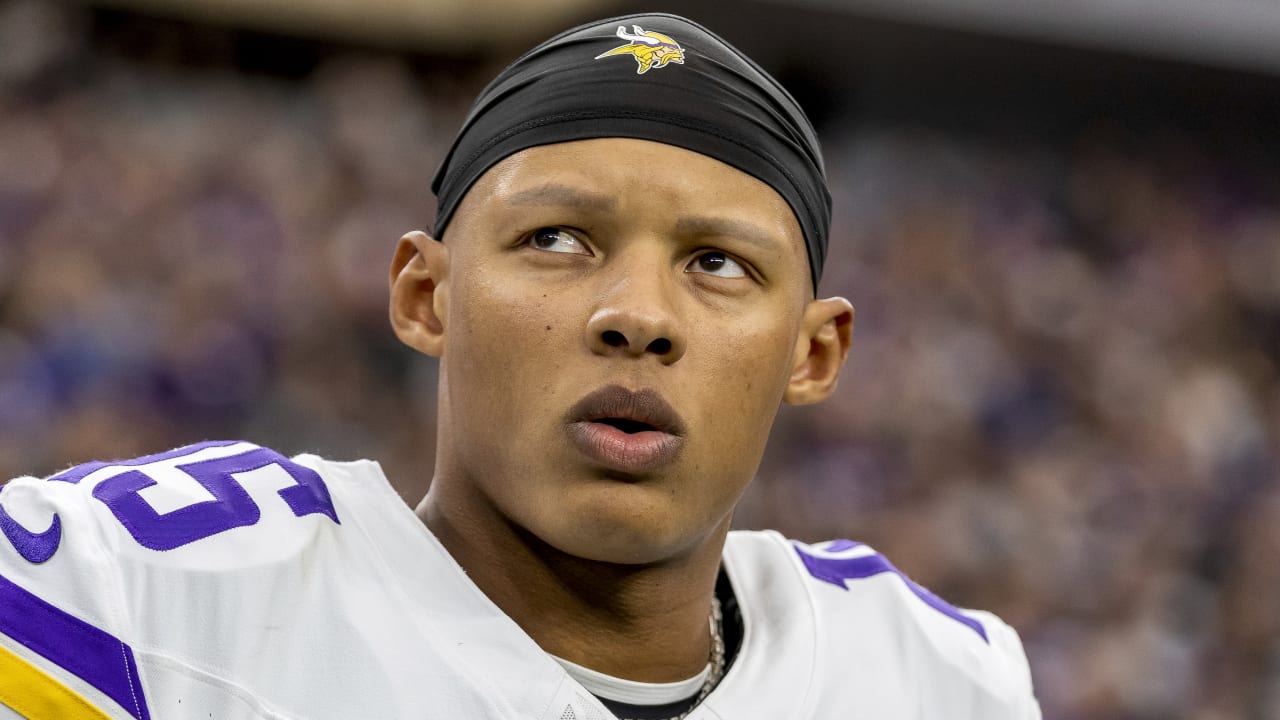 New 49ers QB 'Passtronaut' Joshua Dobbs returns to Cleveland to take in