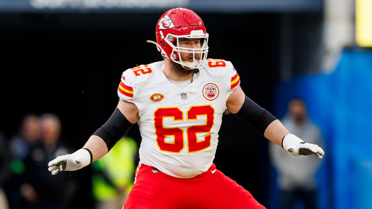 Chiefs\' Joe Thuney ruled out for Super Bowl with pectoral injury, Nick Allegretti to start