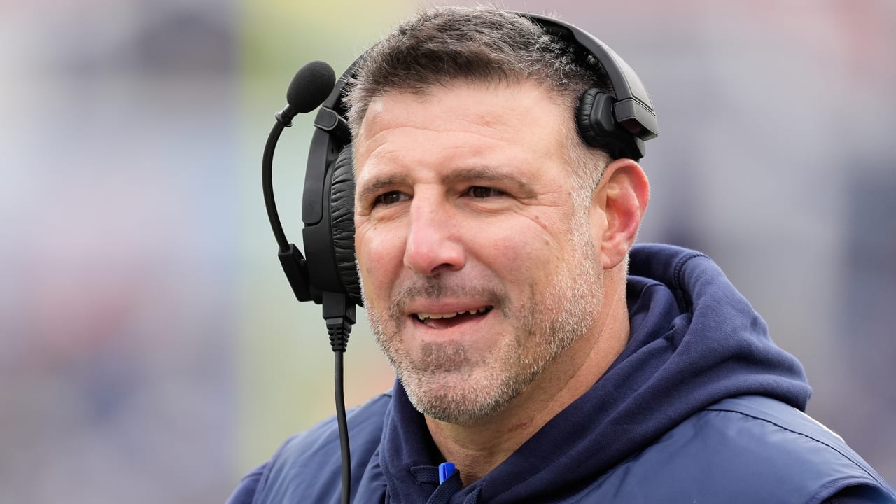 Browns hire former Titans HC Mike Vrabel as consultant