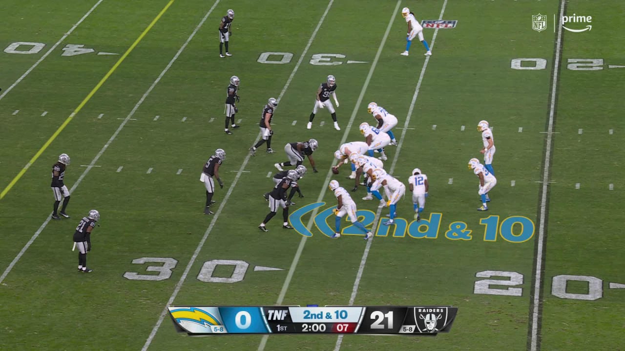 Los Angeles Chargers Tight End Gerald Everett's Vicious Stiff-arm ...