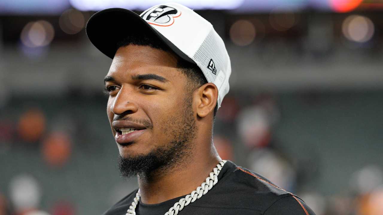 Bengals WR Ja’Marr Chase says deal could be imminent, considers himself a “game-time decision” on Sunday against the Patriots