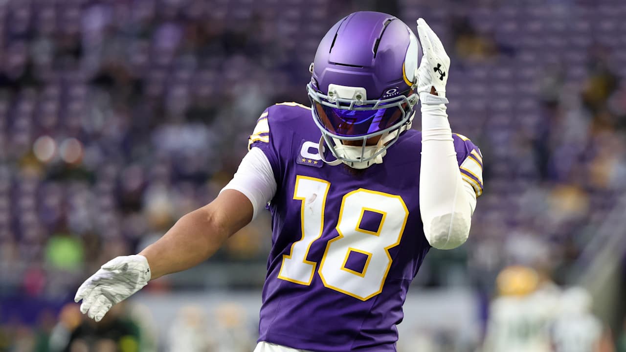 Seven-round NFL mock draft, Round 2: Building a win-now team from active players for 2026 season