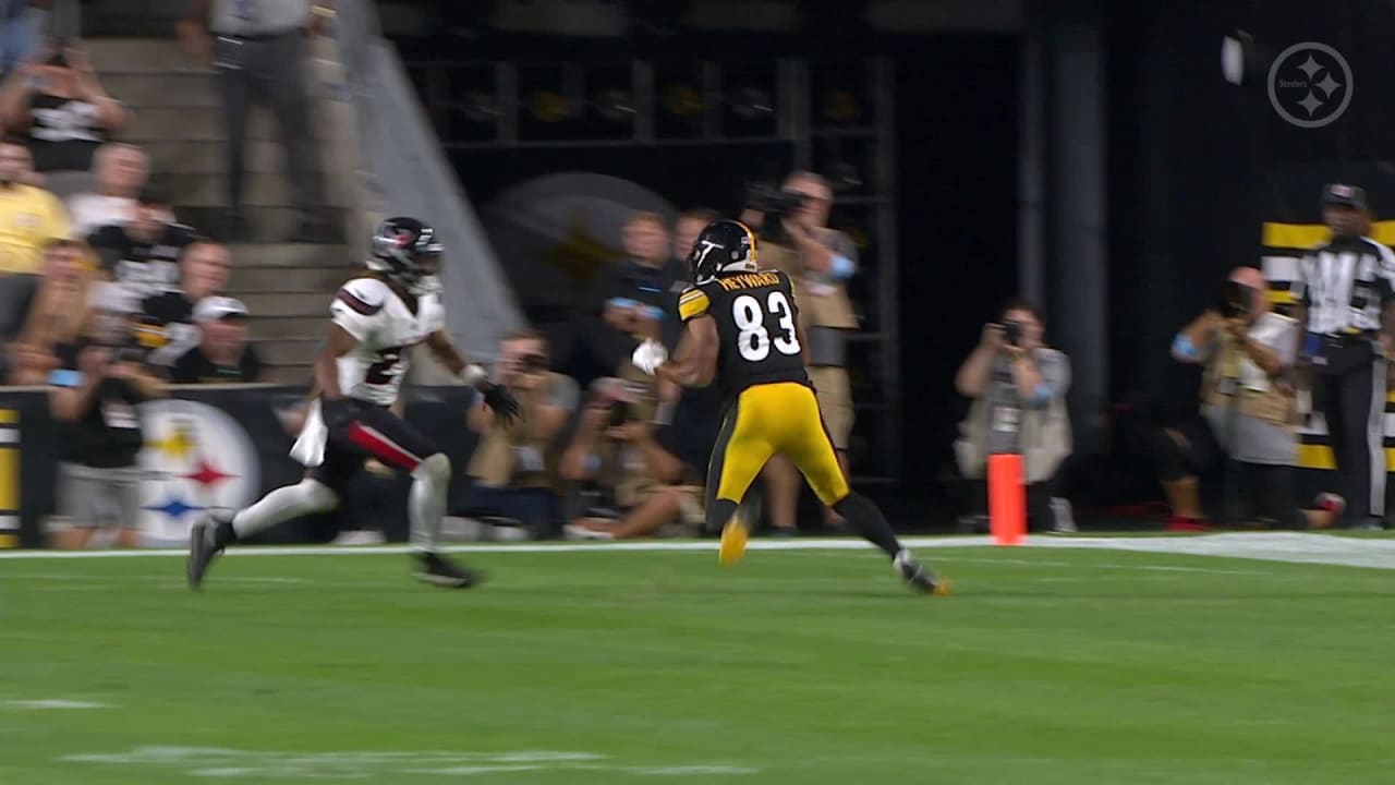 Pittsburgh Steelers tight end Connor Heyward's pylonreach TD marks