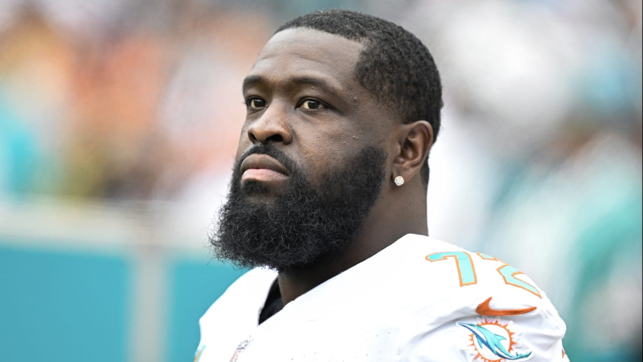 Dolphins Pro Bowl OT Terron Armstead hasn't made decision on playing in  2024 yet: 'Haven't even started the process'