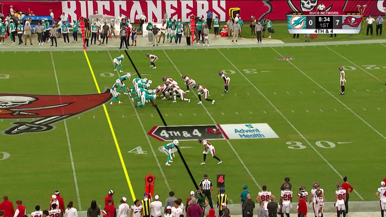 Miami Dolphins wide receiver Malik Washington's 28-yard punt return ...