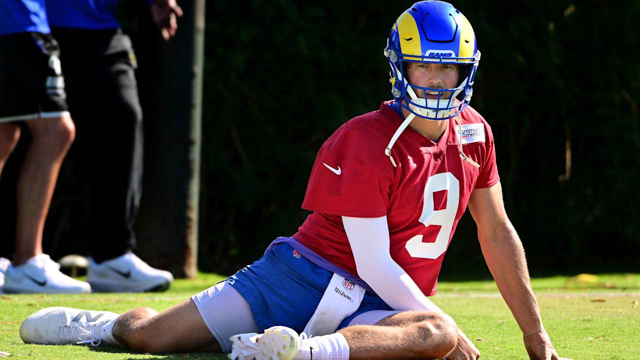 Rams Camp Football