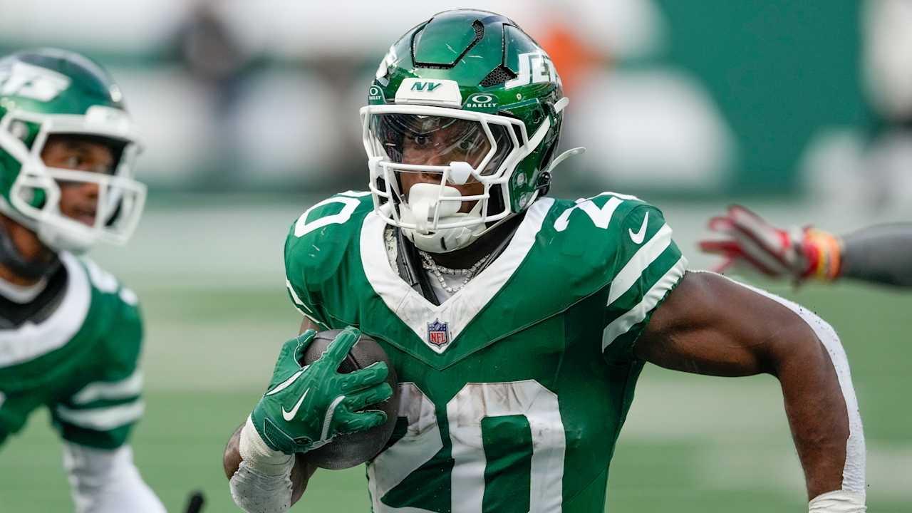 NFL Fantasy 2024 Start ‘Em, Sit ‘Em: Running backs for Week 17