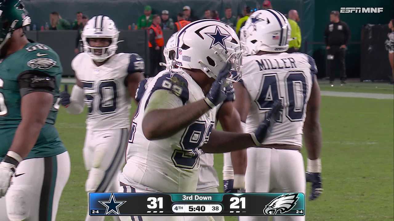 Dallas Cowboys defensive tackle Quinnen Williams' sack of Philadelphia ...