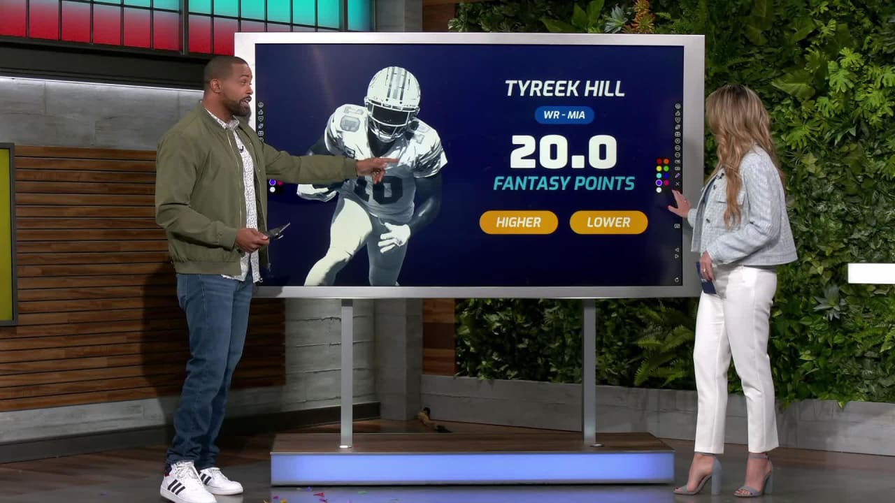 Projecting Miami Dolphins wide receiver Tyreek Hill's point total vs