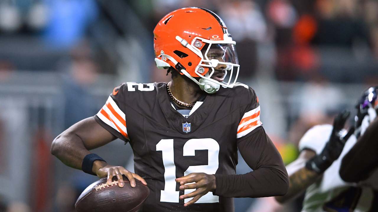 Browns rookie QB Shedeur Sanders sees first NFL action after Dillon Gabriel suffers concussion