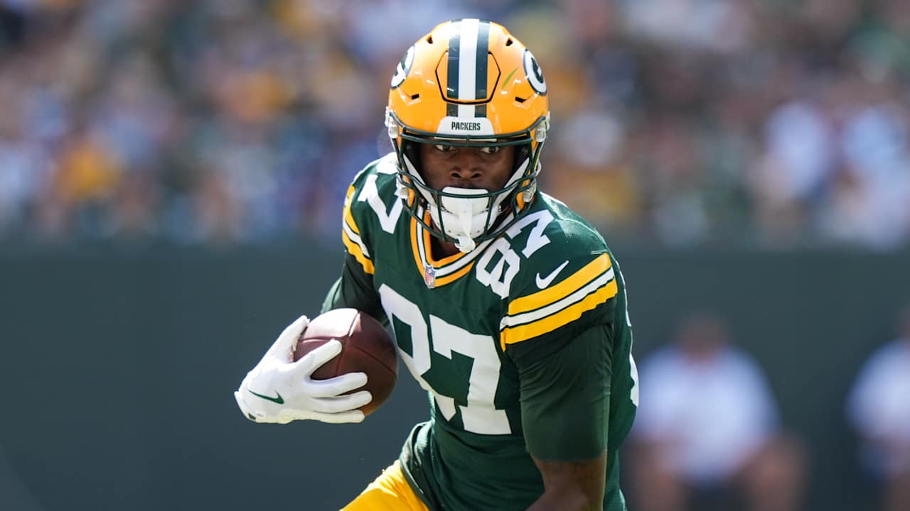 NFL fantasy football waiver wire, Week 8: Receivers Romeo Doubs, Jauan Jennings among top targets