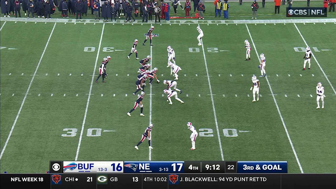 Joe Milton IIIs throwoftheyear bid is overruled due to a Patriots penalty  NFLcom