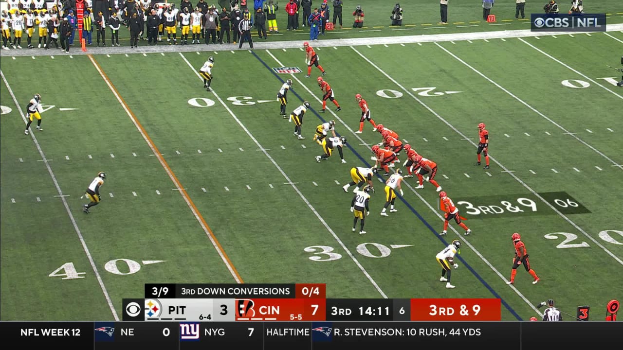Cincinnati Bengals wide receiver Andrei Iosivas' first catch of game ...