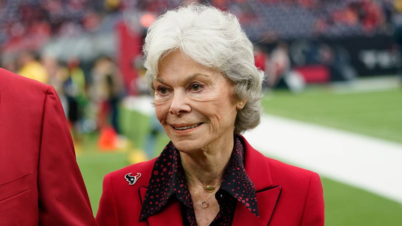 Janice McNair, co-founder and senior chair of Texans, dead at 89