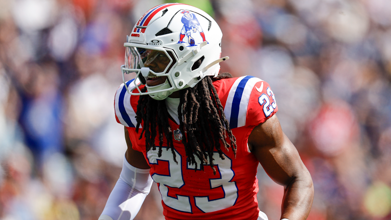 Image for Steelers acquiring S Kyle Dugger from Patriots with DeShon Elliott headed to IR