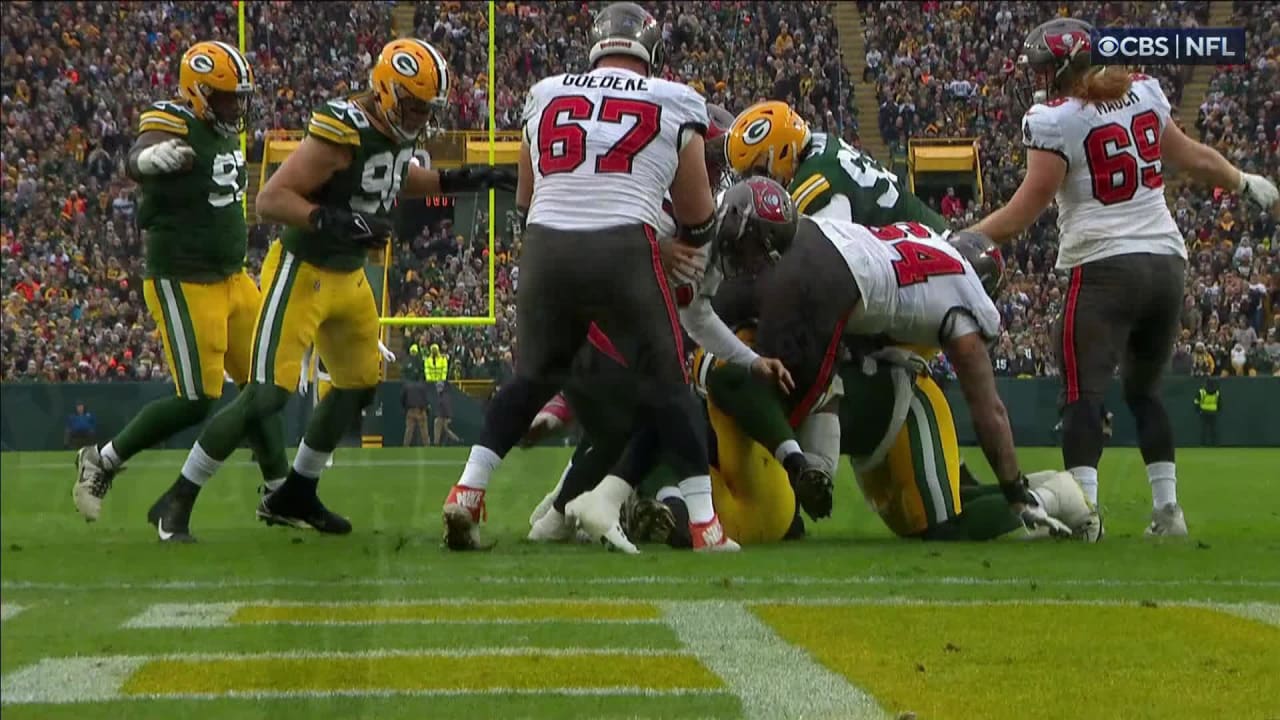 Green Bay Packers Linebacker Kingsley Enagbares Diving Strip Sack Of Tampa Bay Buccaneers 