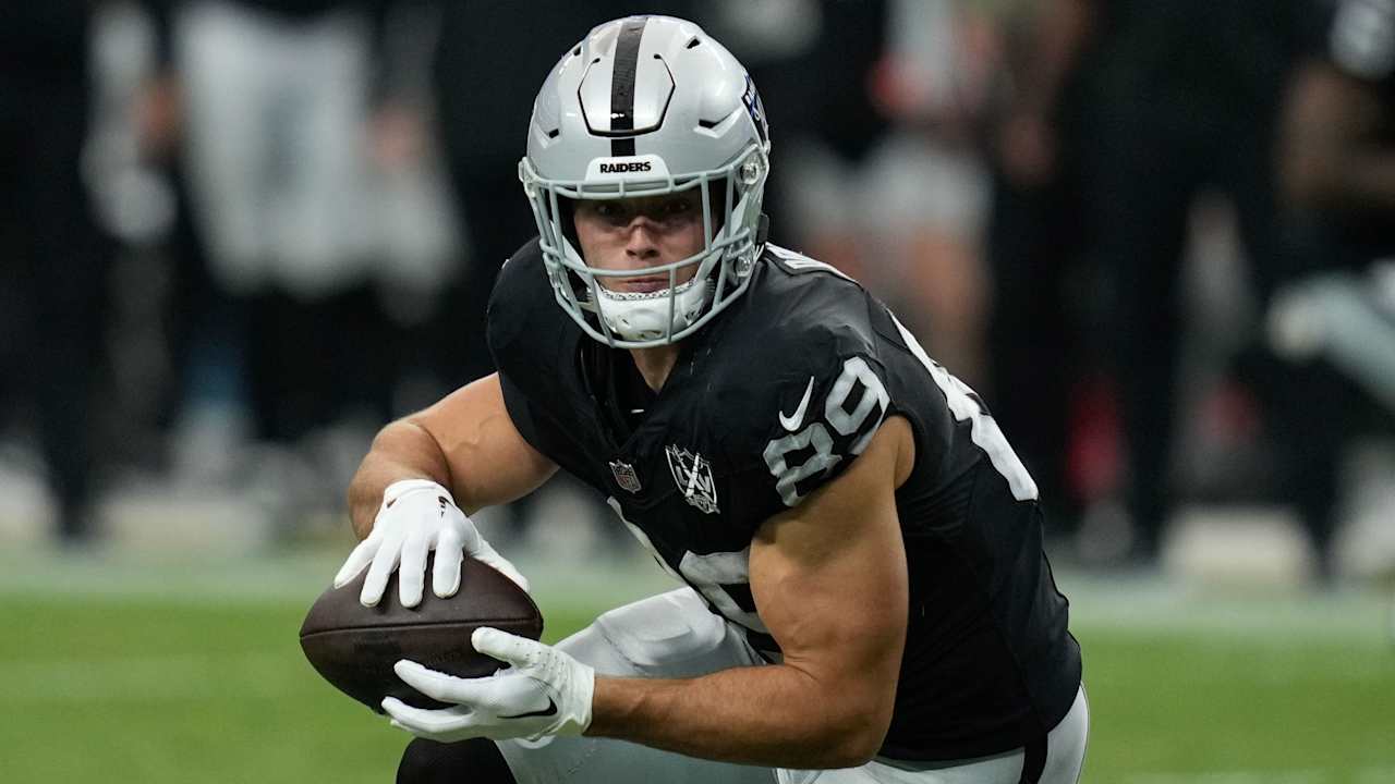 NFL Fantasy 2024 Start 'Em, Sit 'Em Tight ends for Week 5