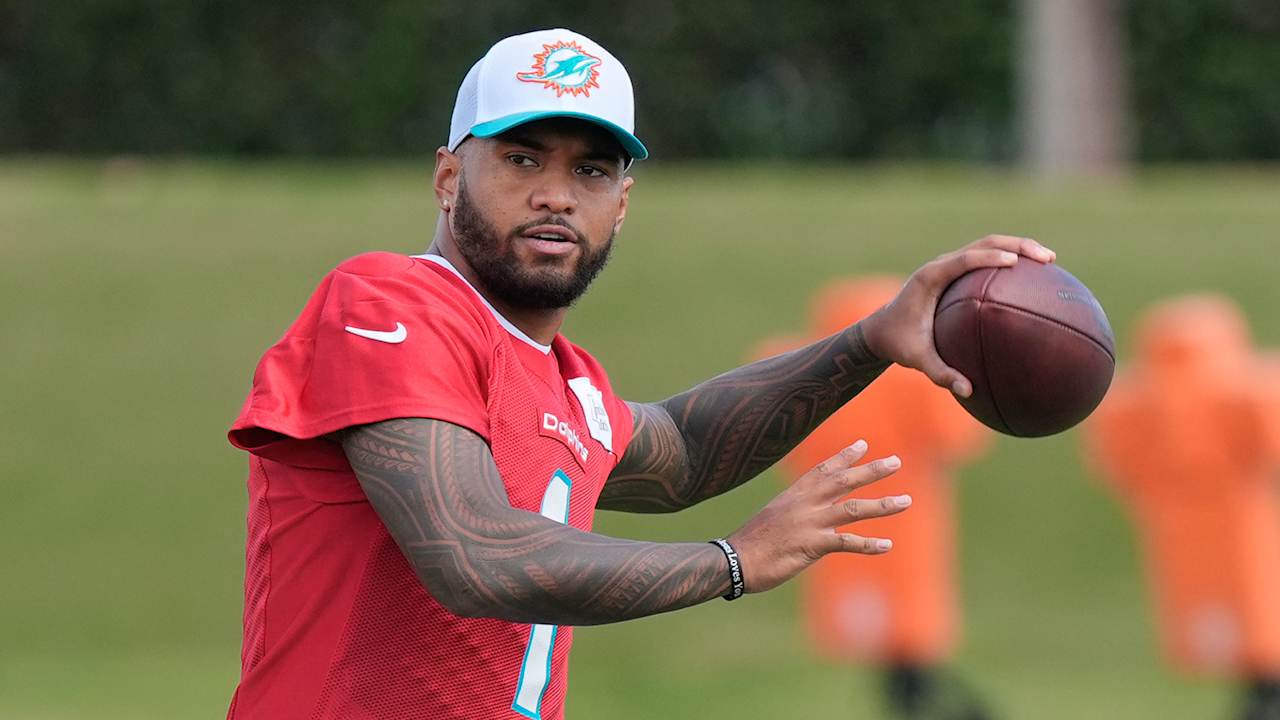 Le quart des Dolphins Tua Tagovailoa efface le protocole de commotion cérébrale et devrait jouer dimanche contre les Cardinals