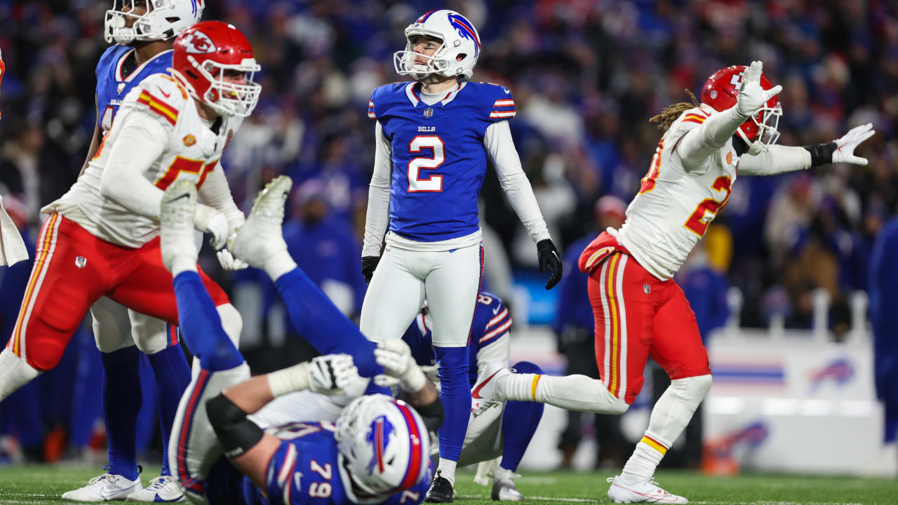 Wide right again: Bills' playoff hopes extinguished after Tyler