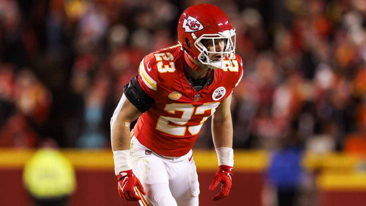 Chiefs re-signing LB Drue Tranquill to 3-year, $19M deal